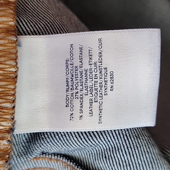 Lands' End Cutoff Denim Bermuda Shorts/ SIZE 18. - Picture 4 of 10